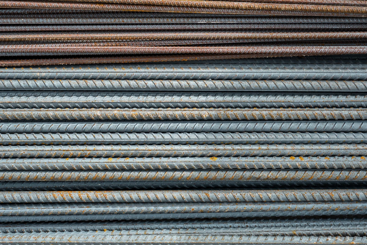 construction-steel-reinforcement-closeup-selective-focus-warehouse-building-materials-repair-construction-buildings-houses